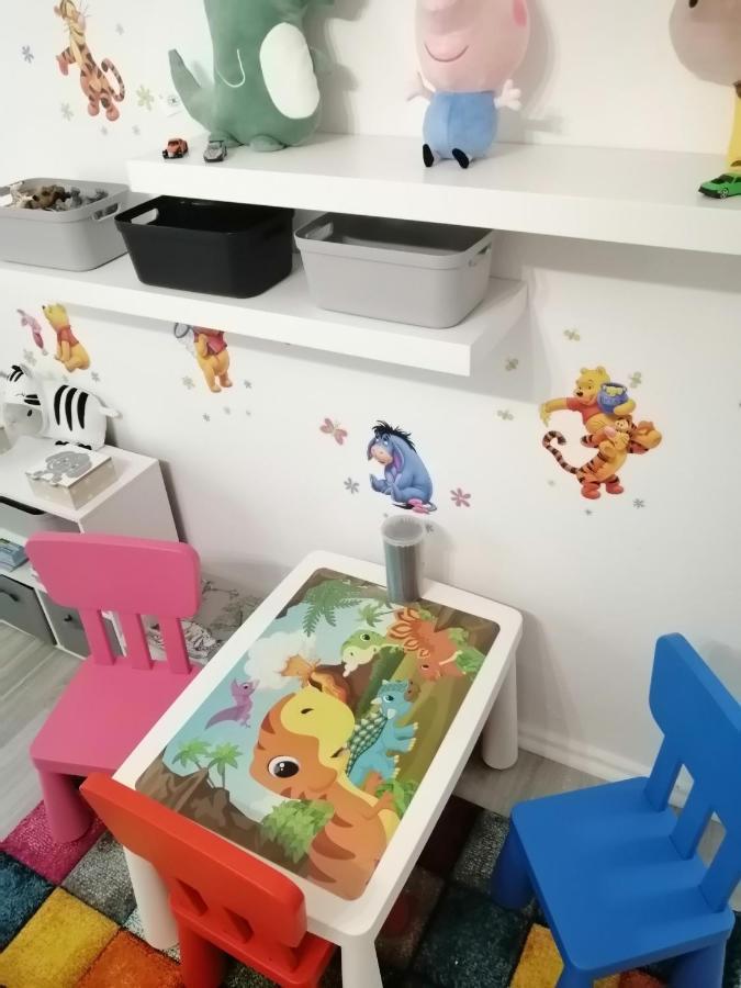 Familien Fewo Wohnung 1 Mit Kinder Spielecke Erdgeschoss An Der Muhle Am Wochenmarkt Bremerhaven Eksteriør bilde