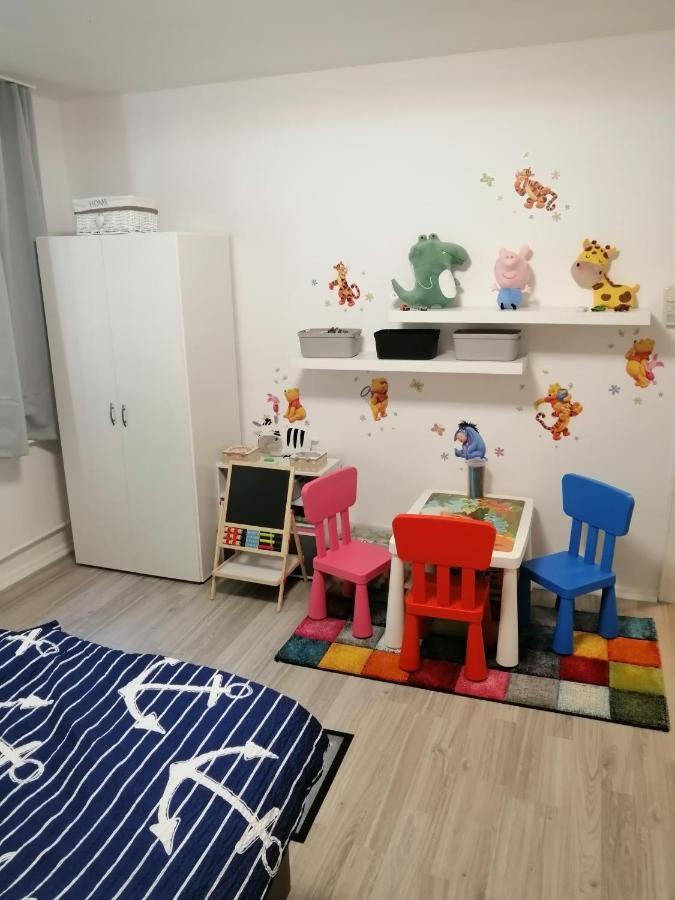 Familien Fewo Wohnung 1 Mit Kinder Spielecke Erdgeschoss An Der Muhle Am Wochenmarkt Bremerhaven Eksteriør bilde